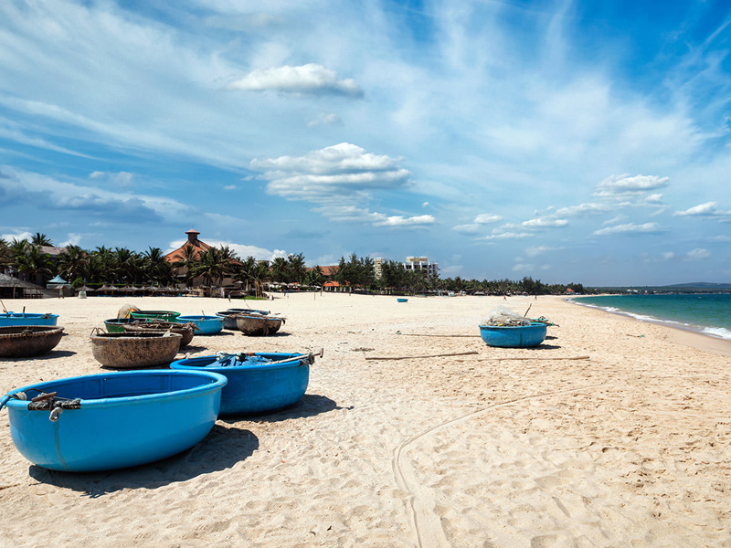 Mui Ne Beach (Binh Thuan Province) 